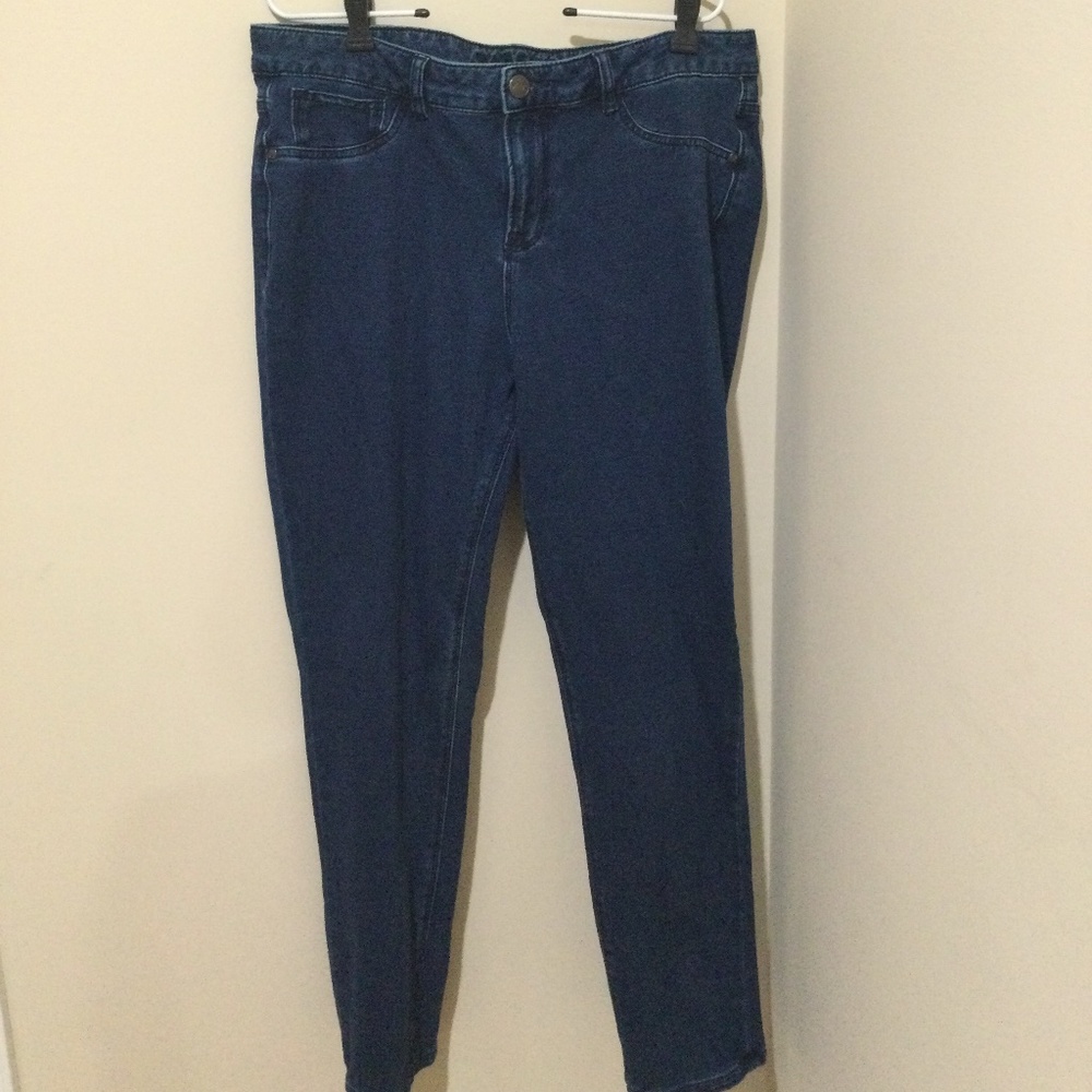 Jeans  semi washed look  cotton/spandex. Size 16